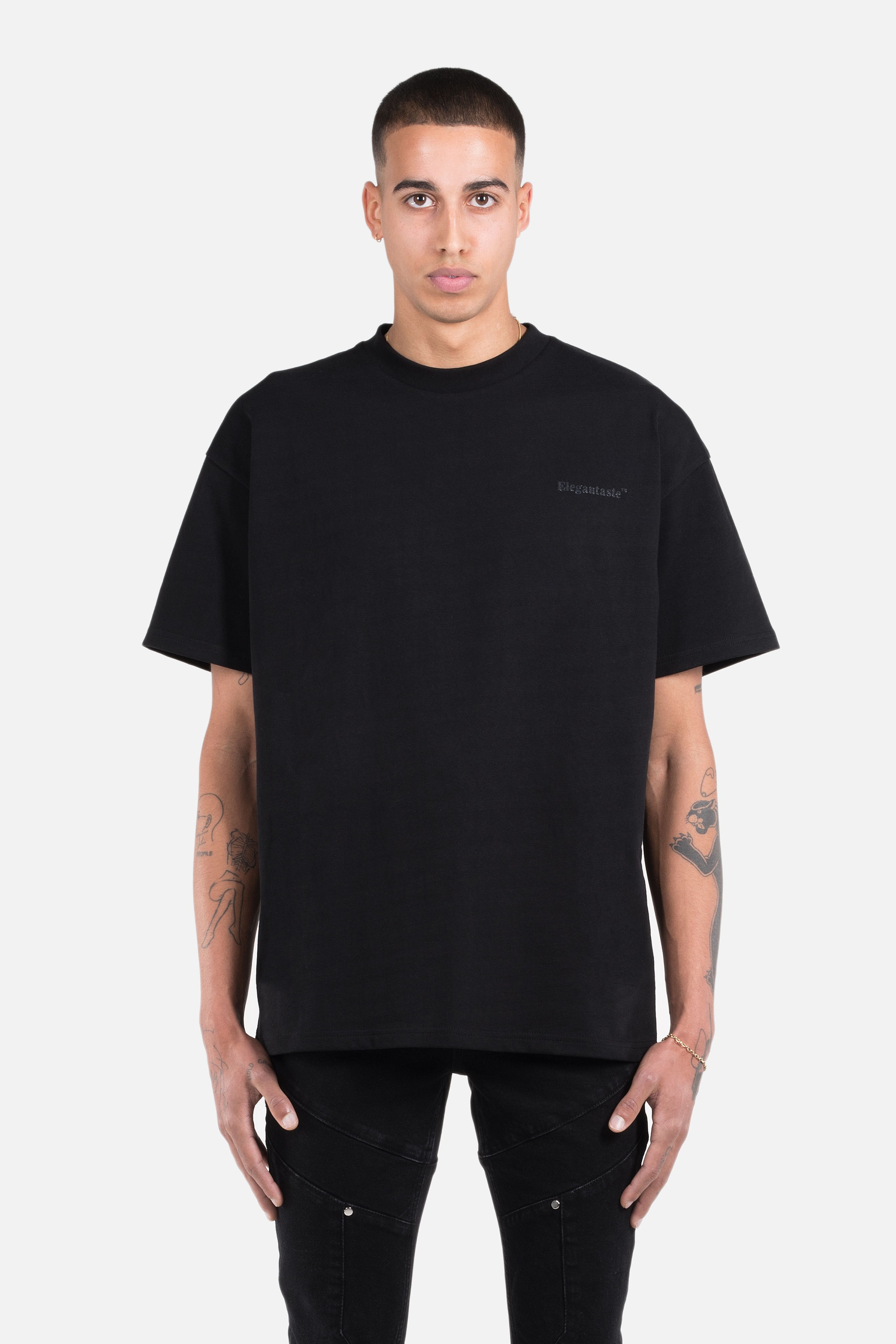 新品【deres デレス】 first class T shirt 黒